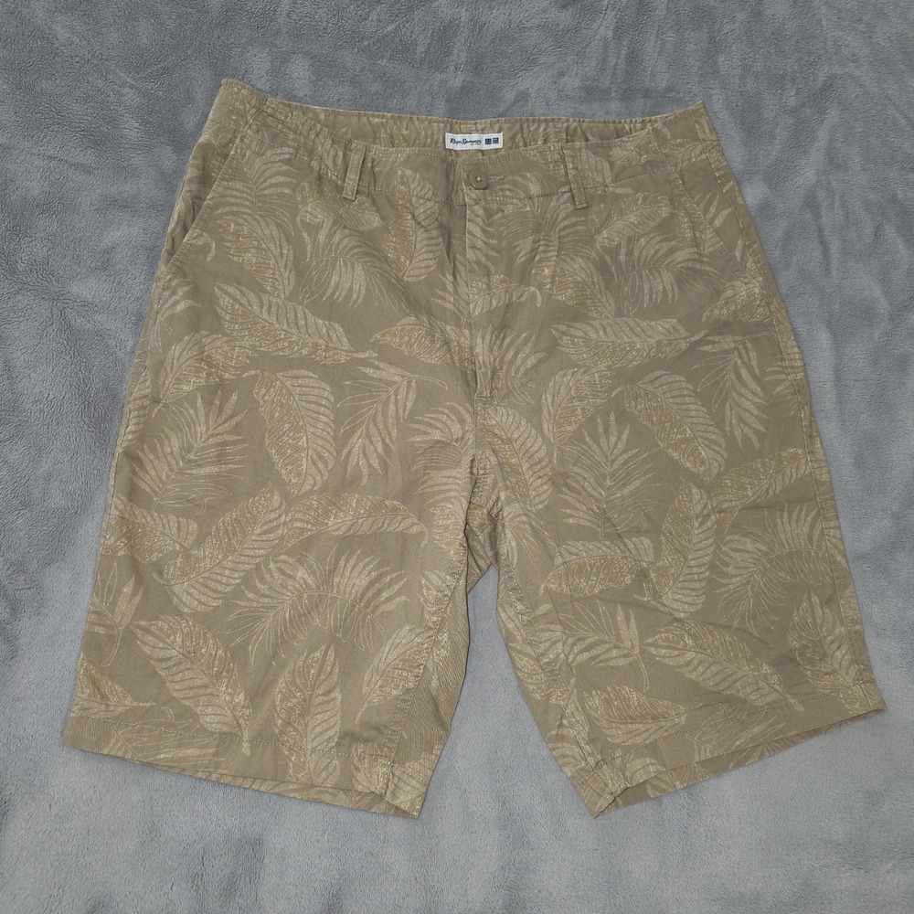 Reyn Spooner Hawaiian Uniqlo Chino Shorts Size 33-36 (Measures 35) 10" Inseam